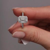 2ct Emerald Seamless Halo Elongated Cushion Ring