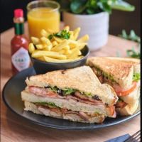 Enjoy the Best Breakfast & Brunch in Inverness at Rendezvous Cafe!