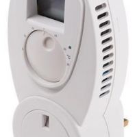 Compact and Reliable 823-4920 Thermostat for Any Environment