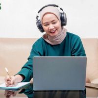 Online Quran Lessons in the UK – Learn from Experts!