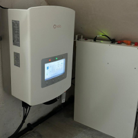 Solar panels and battery storage uk